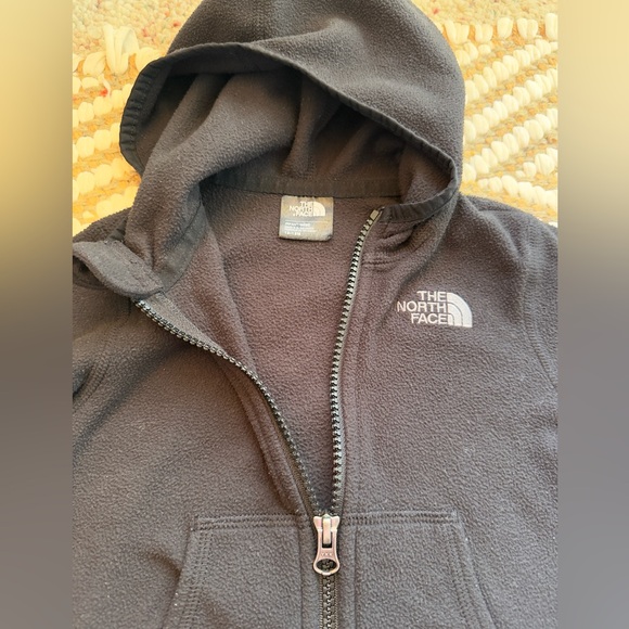 The North Face Infant Black Jacket with hood 12-18 months - Picture 3 of 3